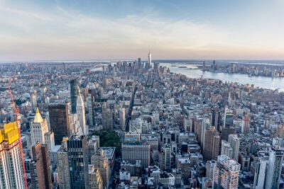 Vue sur Manhattan depuis le sommet de l'Empire State Building