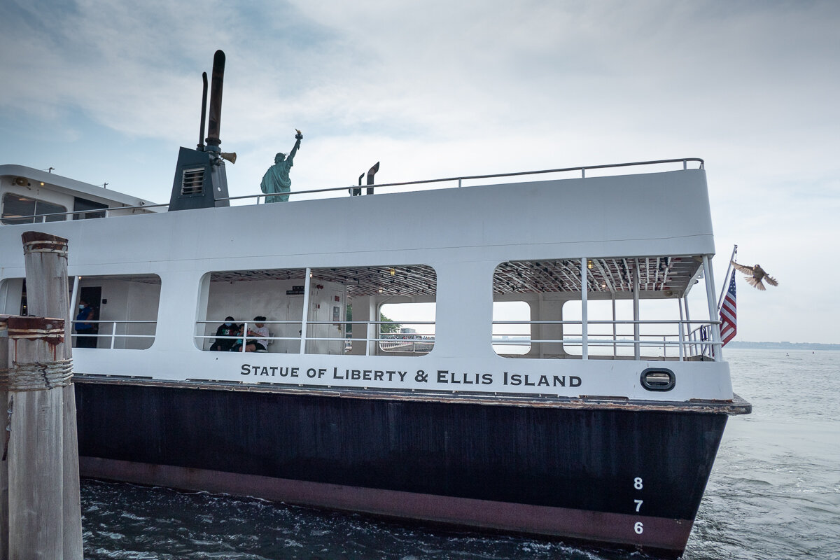 Ferry pour Liberty Island à New York