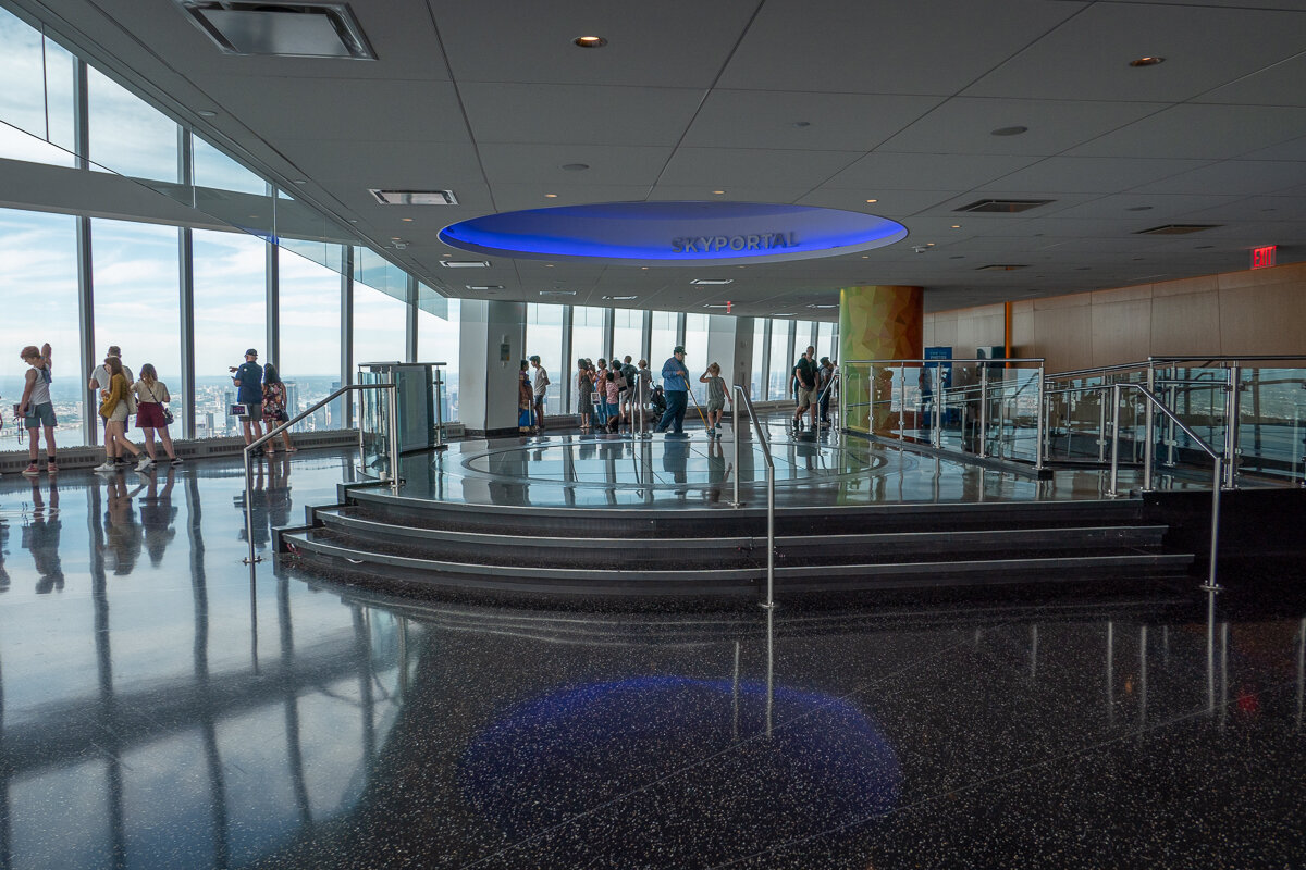 Intérieur du One World Trade Center à New York