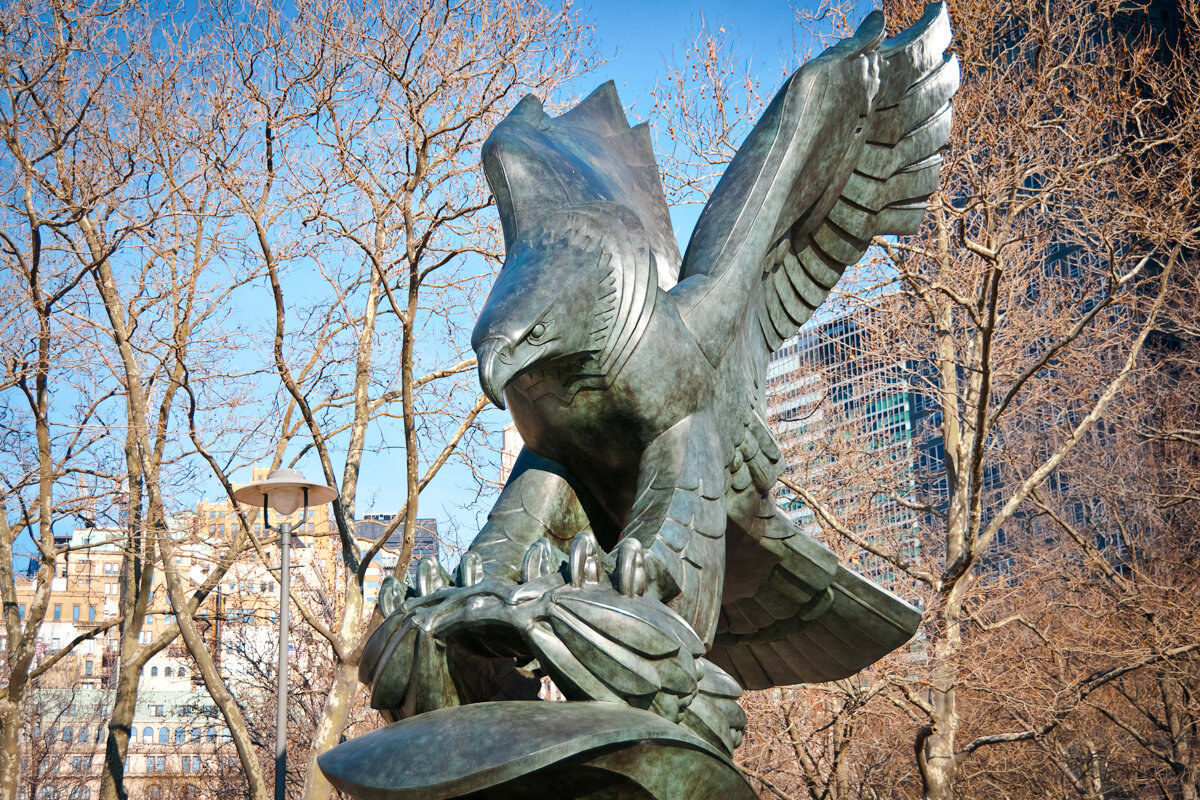 Statue d'aigle dans The Battery Park à New York