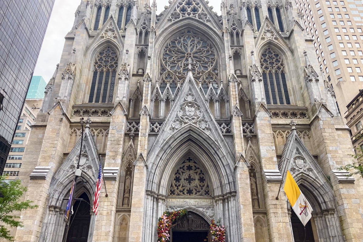 Façade de la cathédrale Saint-Patrick