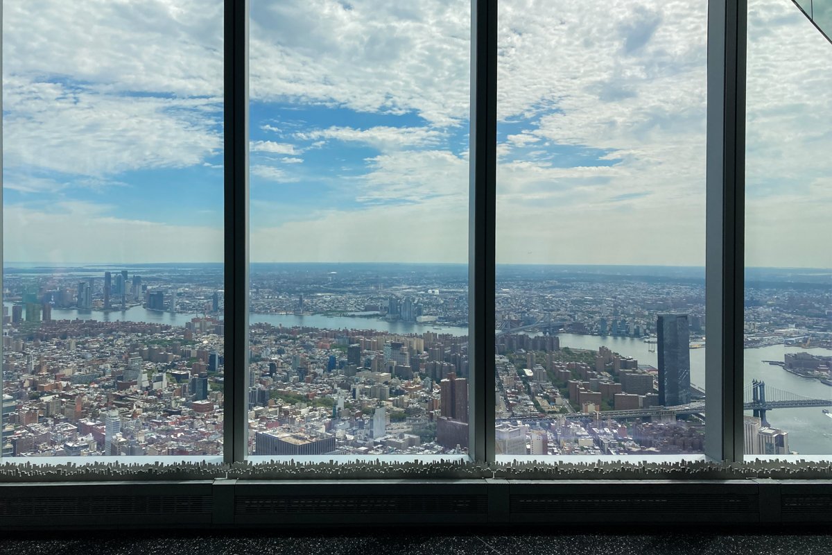 One World vue