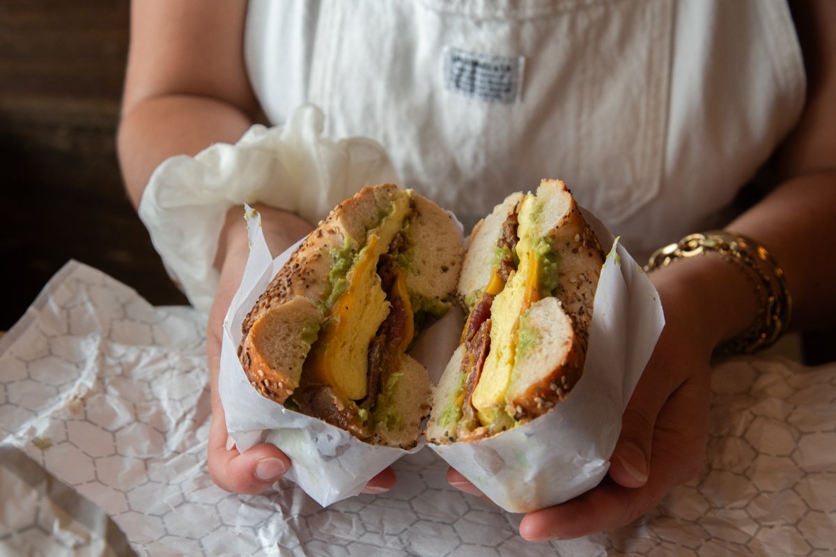 bagel au bacon et fromage