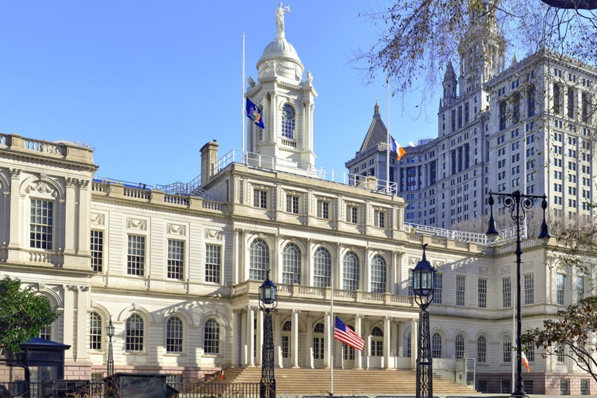 City Hall Building in City hall Park, in lower Manhattan, New York