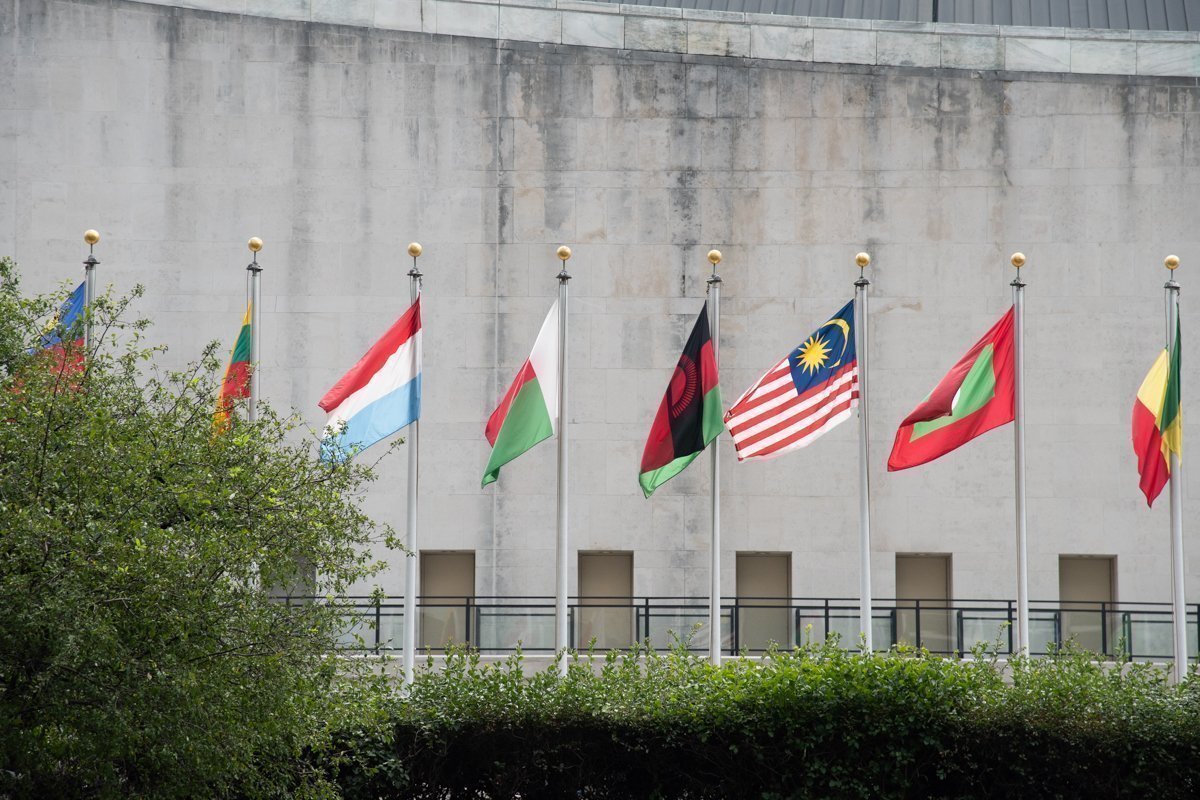 drapeaux extérieurs