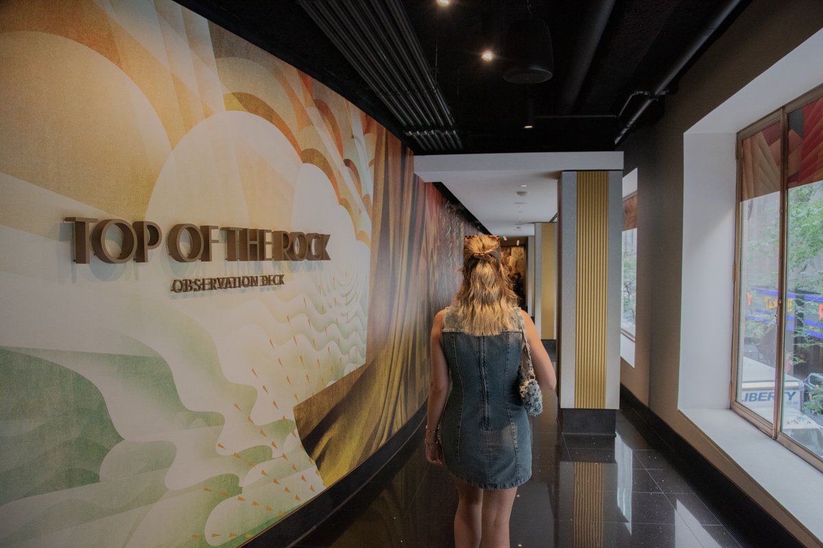 entrée du gratte ciel