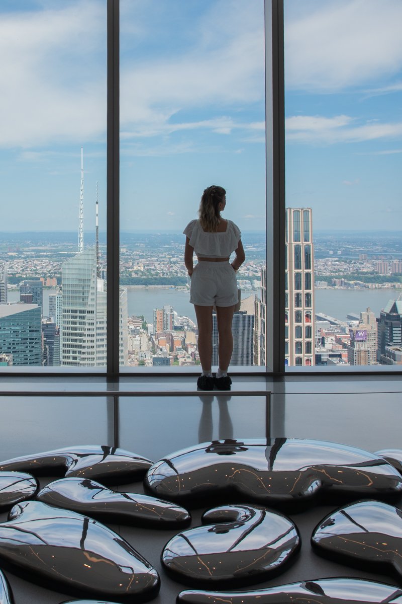 étage supérieur avec vue dans le SUMMIT