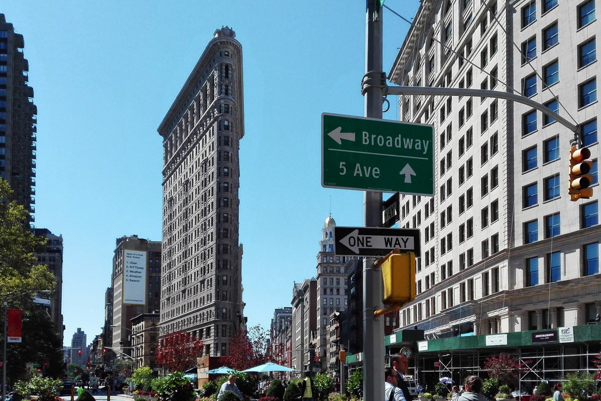 direction flatiron building