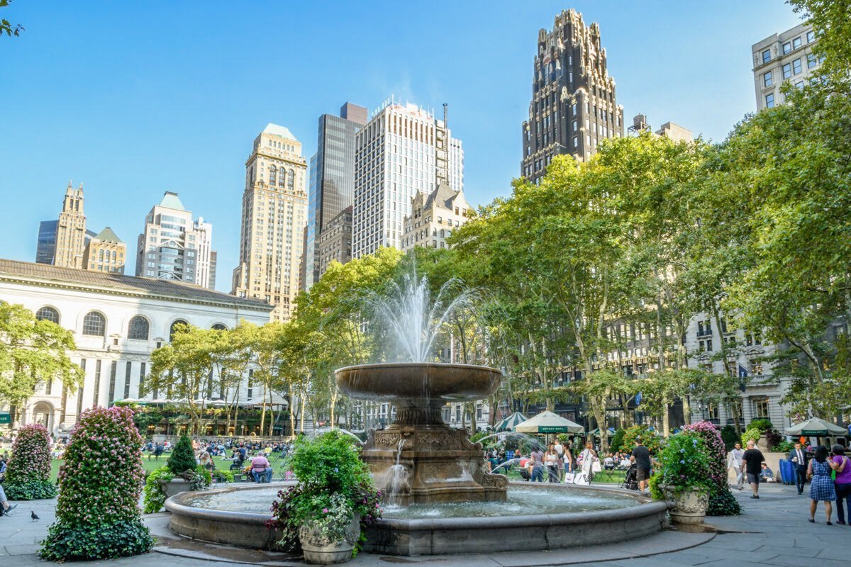The fountain in Bryant Park, New York, Manhattan