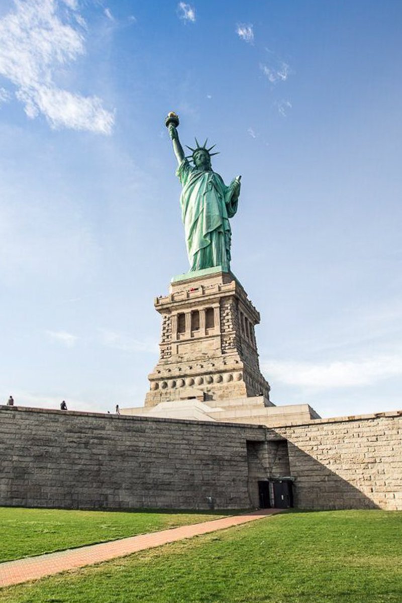 View of the Statue of Liberty in New York, USA.