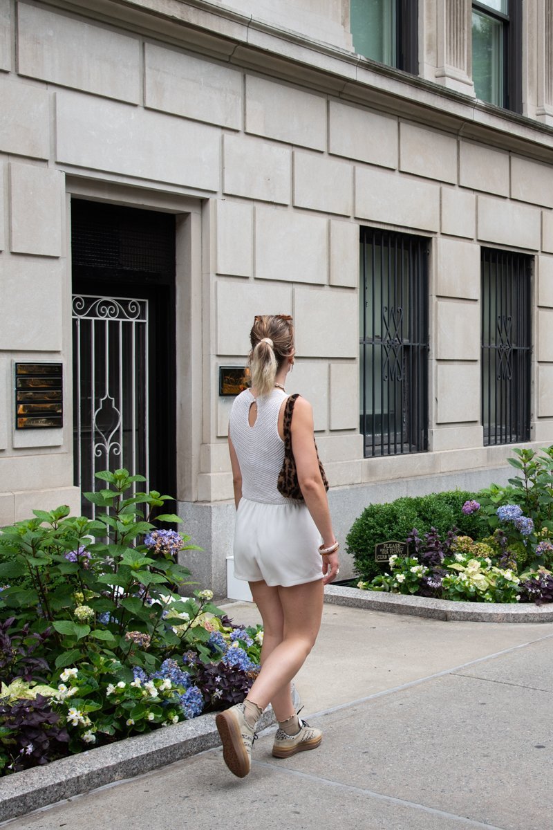 rue à coté de Central Park