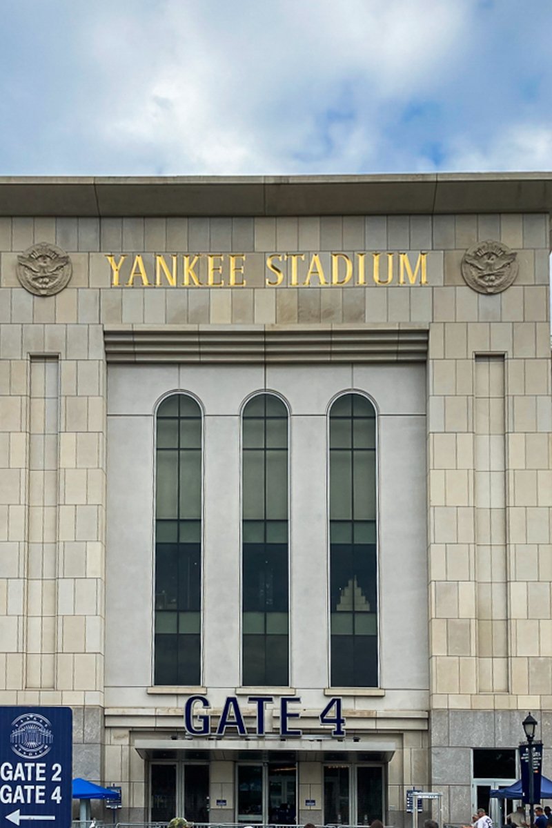 Yankee-stadium-porte