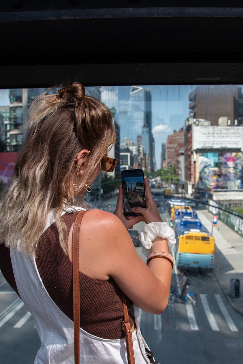 zoom photo street art