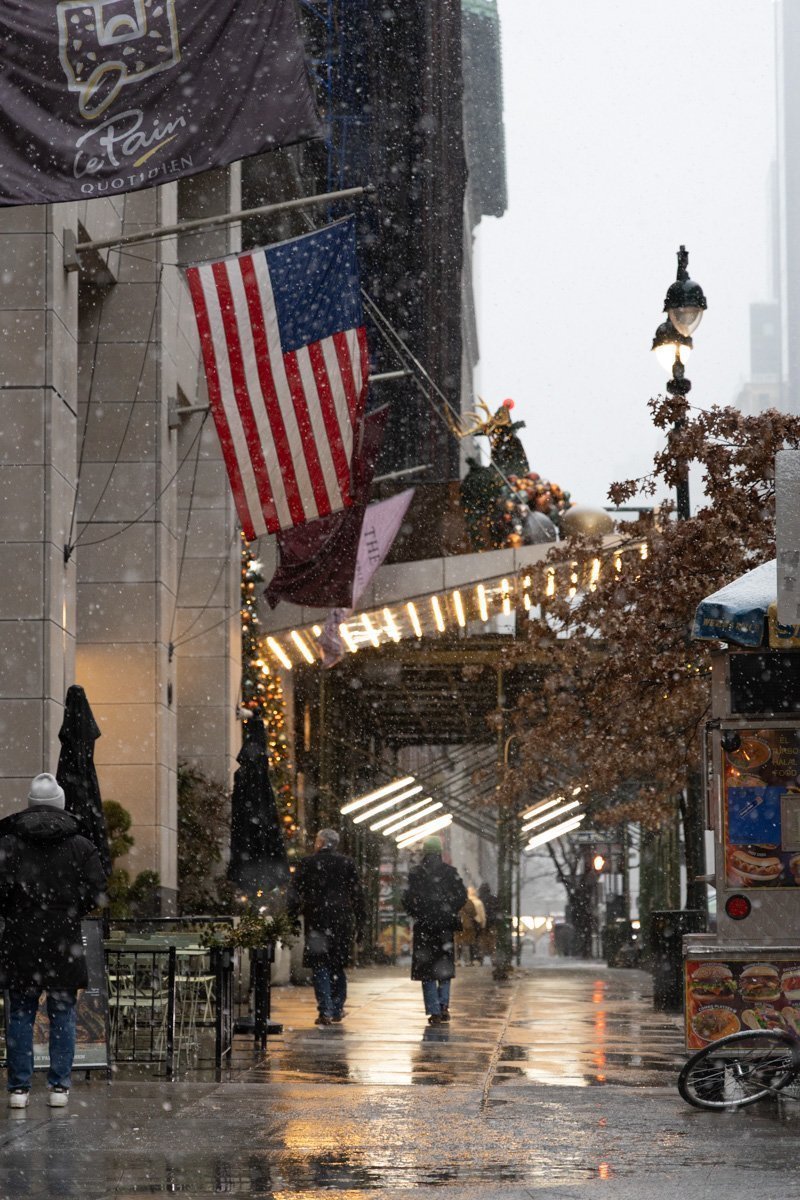 trottoir sous la neige 